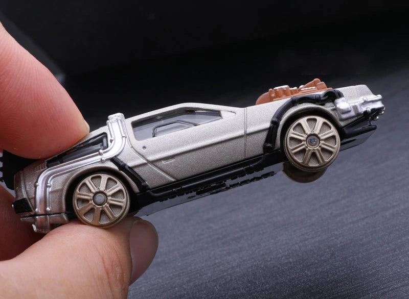 Black Friday Sale ! TOMY DMC-12 DeLorean DMC I II III Back To The Future Time Machine Mr.Fusion Diecast Toy Vehicle Car Model